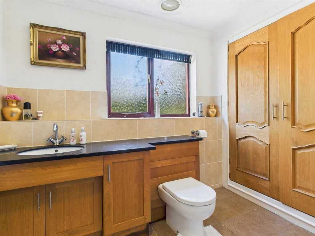 Images for Woodfield Lane, Romsley, Halesowen