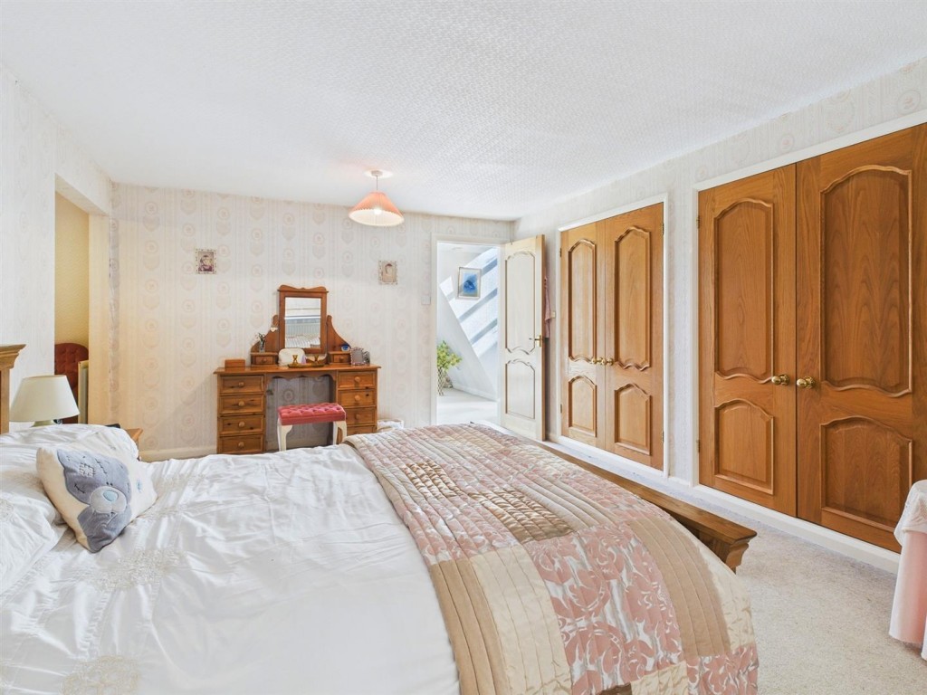 Images for Woodfield Lane, Romsley, Halesowen
