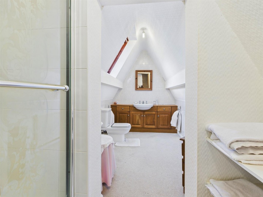 Images for Woodfield Lane, Romsley, Halesowen