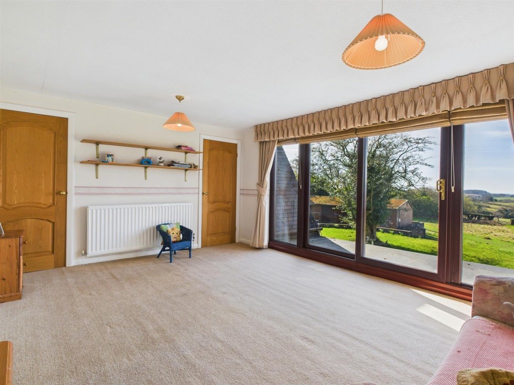 Images for Woodfield Lane, Romsley, Halesowen