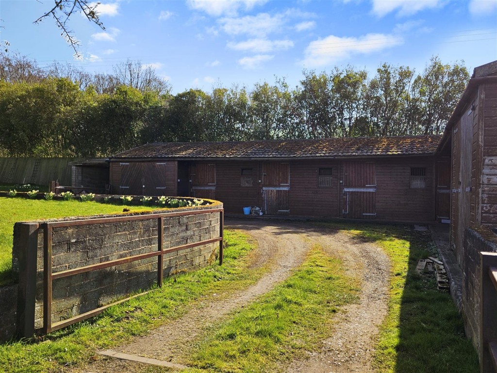 Images for Woodfield Lane, Romsley, Halesowen
