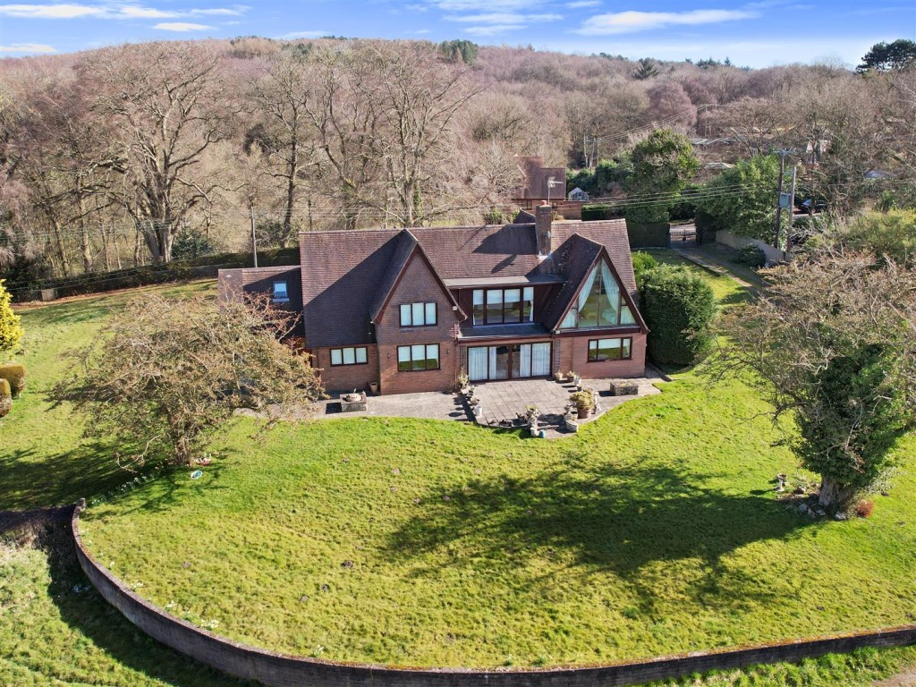 Images for Woodfield Lane, Romsley, Halesowen