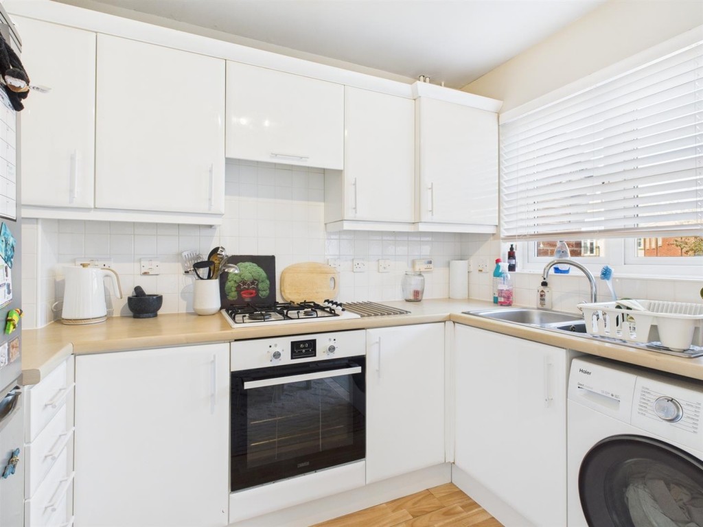 Images for Crystal Gardens, Kinver, Stourbridge