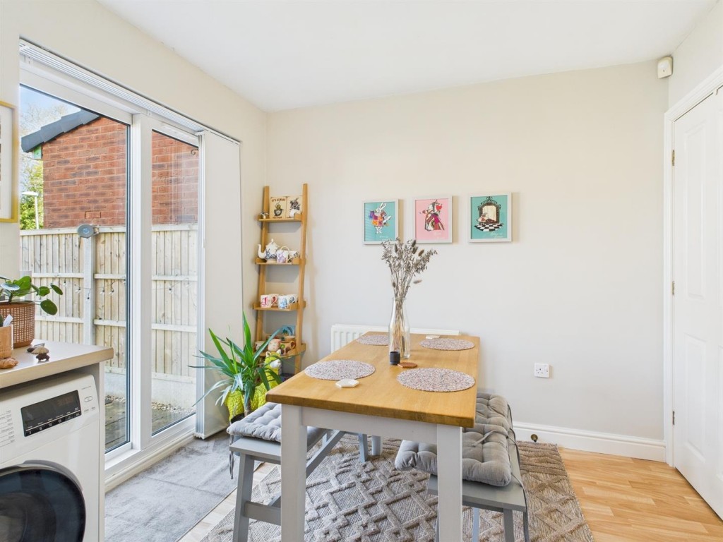 Images for Crystal Gardens, Kinver, Stourbridge