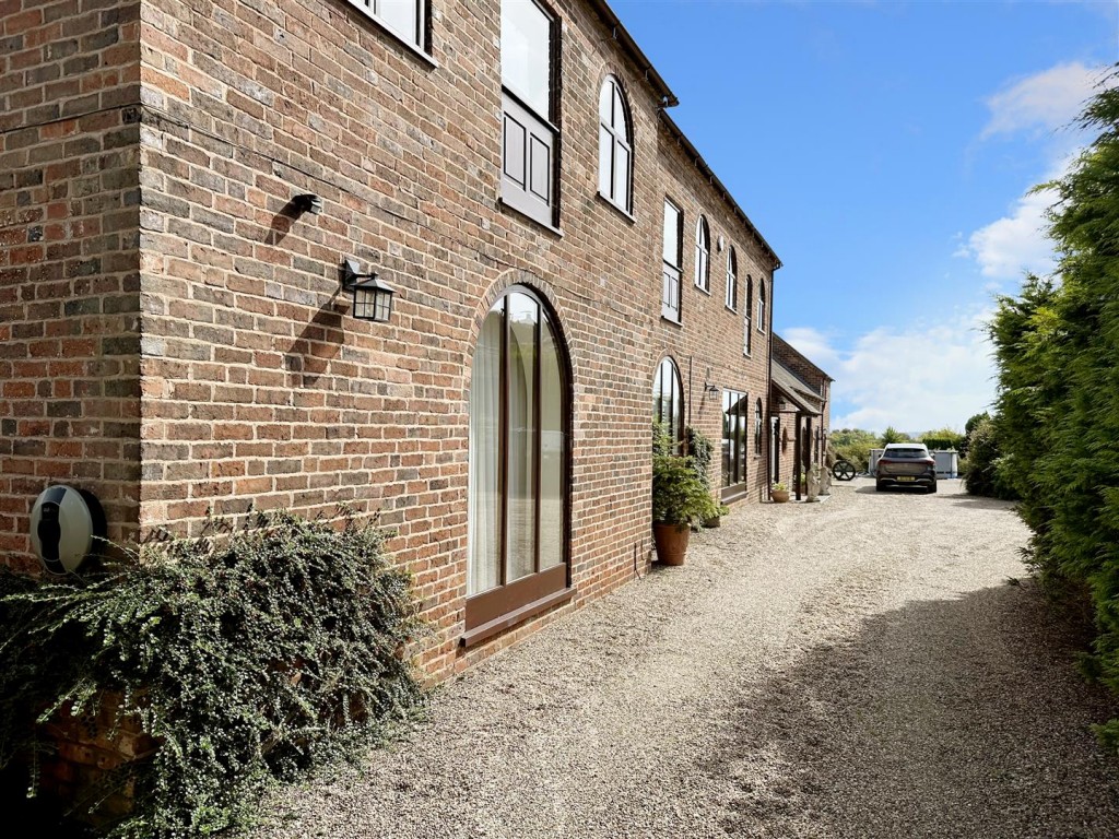 Images for Church Hill Barn, Kinver, Stourbridge