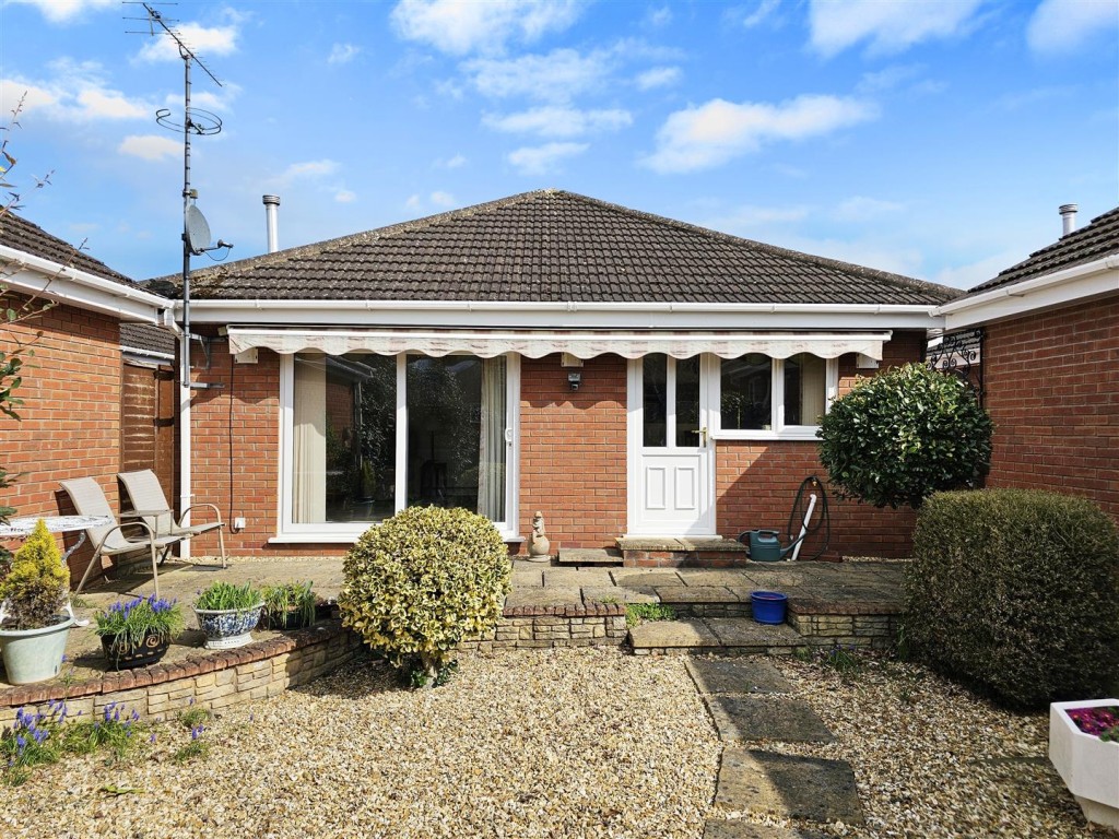 Images for Highlow Avenue, Kidderminster