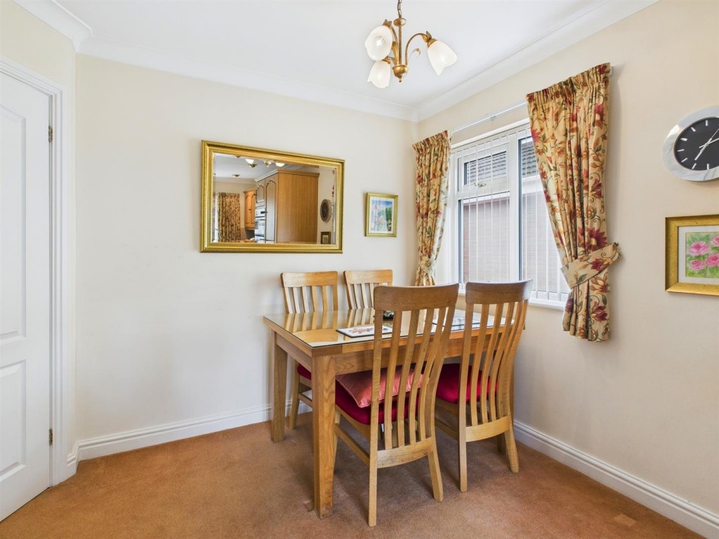 Images for Highlow Avenue, Kidderminster
