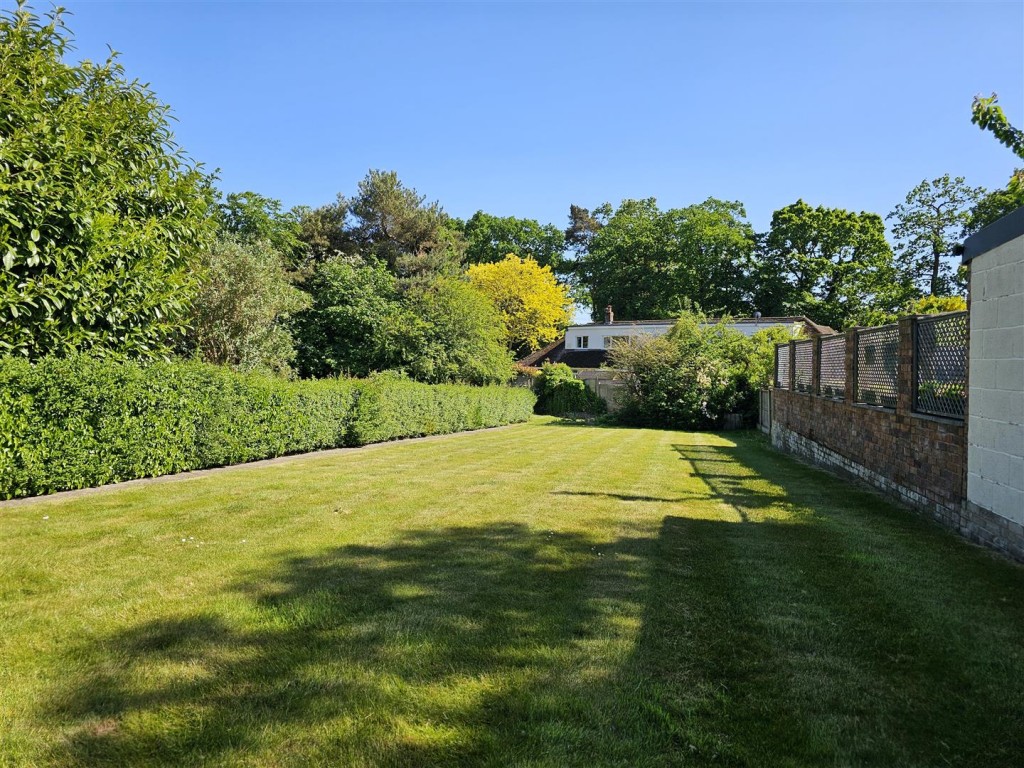 Images for Meadow Road, Albrighton