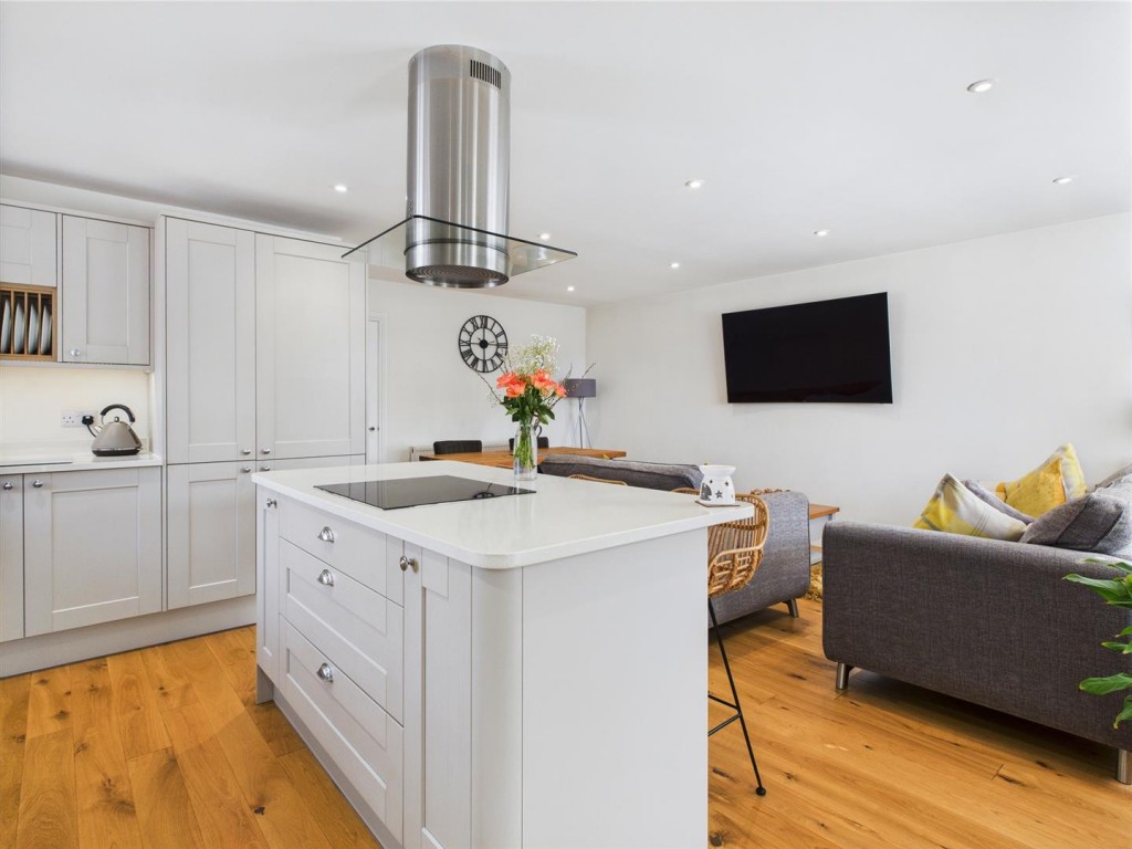 Images for Hilltop Avenue, Bewdley