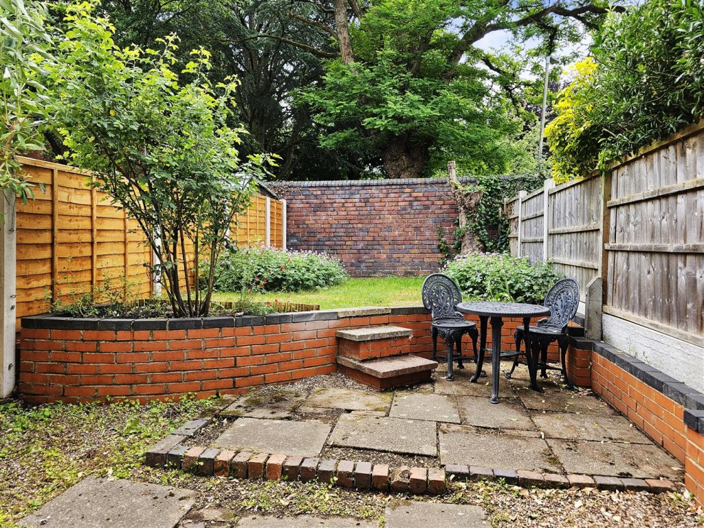 Images for Holly Grove, Stourbridge