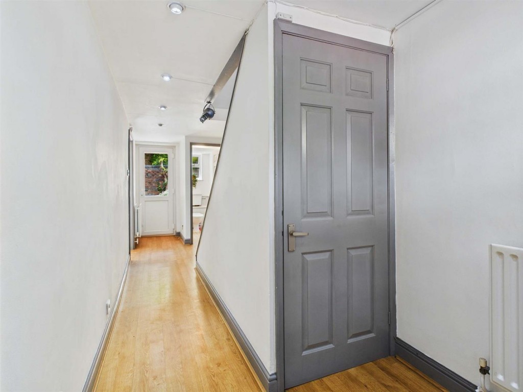 Images for Holly Grove, Stourbridge
