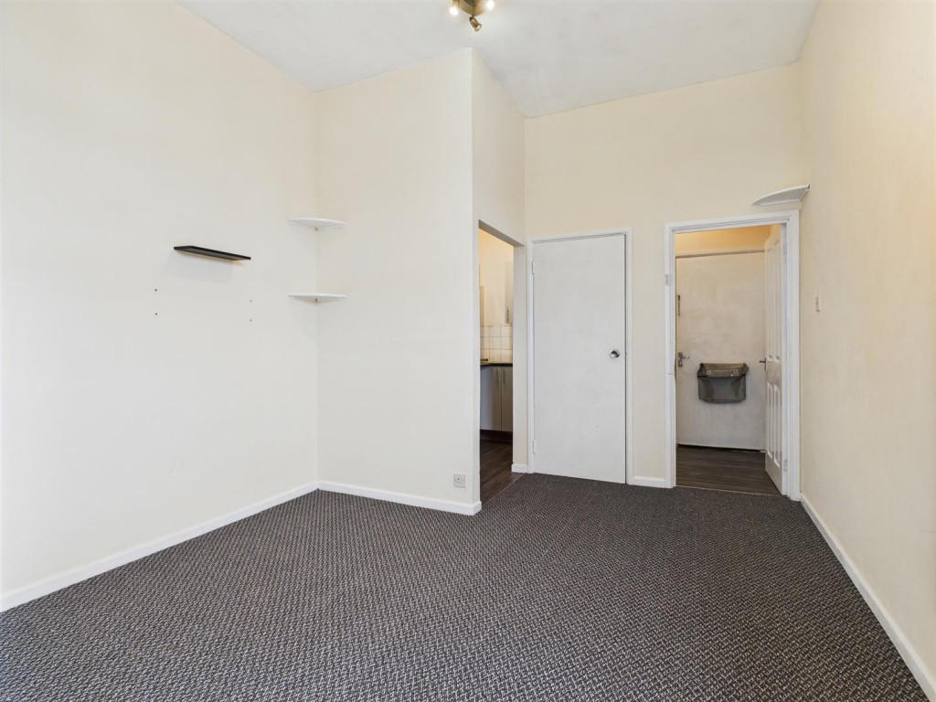 Images for Flat 12a, Furlong Court