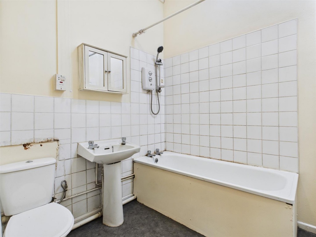 Images for Flat 12a, Furlong Court