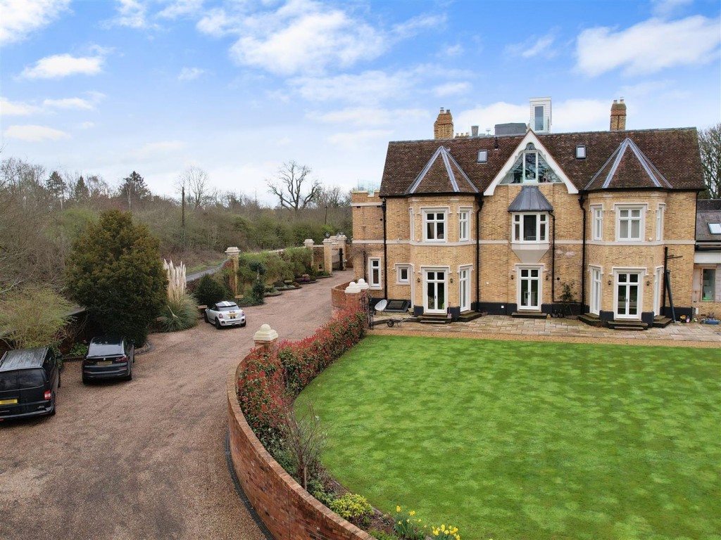 Images for Stourton Court, Bridgnorth Road, Stourton