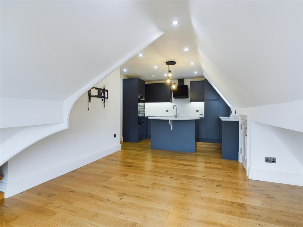 Images for Stourton Court, Bridgnorth Road, Stourton