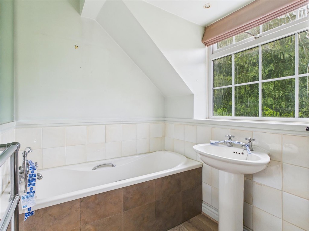 Images for Tenbury Mead, Cleobury Mortimer