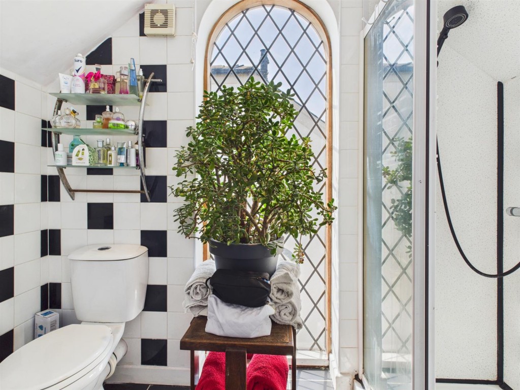 Images for Meddins Lane, Kinver, Stourbridge