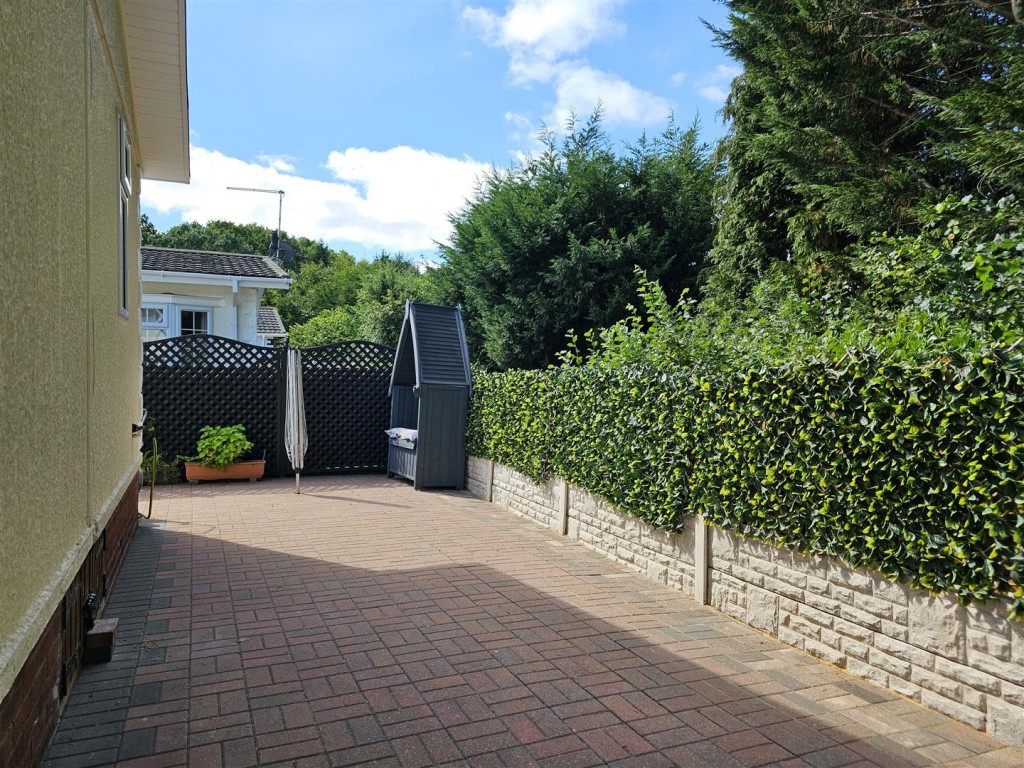 Images for Cleobury Road, Far Forest, Kidderminster