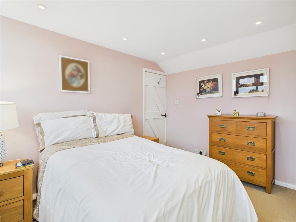 Images for Cedar Gardens, Kinver, Stourbridge