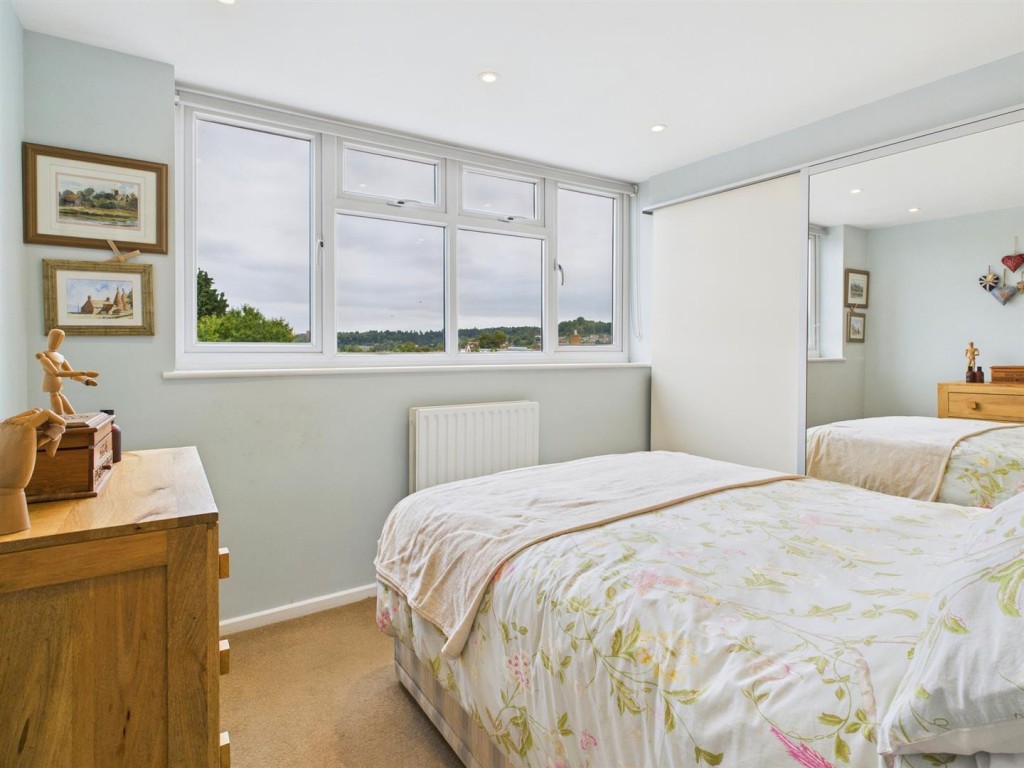 Images for Cedar Gardens, Kinver, Stourbridge