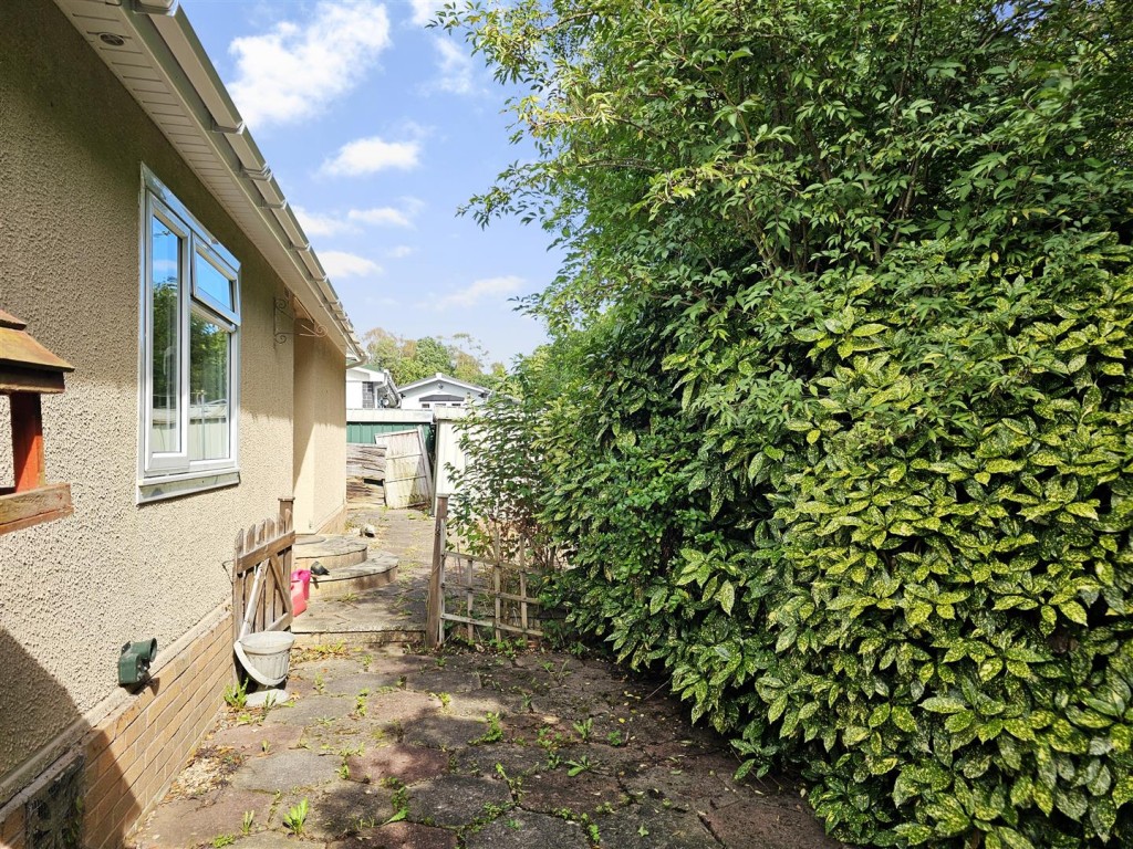 Images for Kingsford Lane, Wolverley, Kidderminster