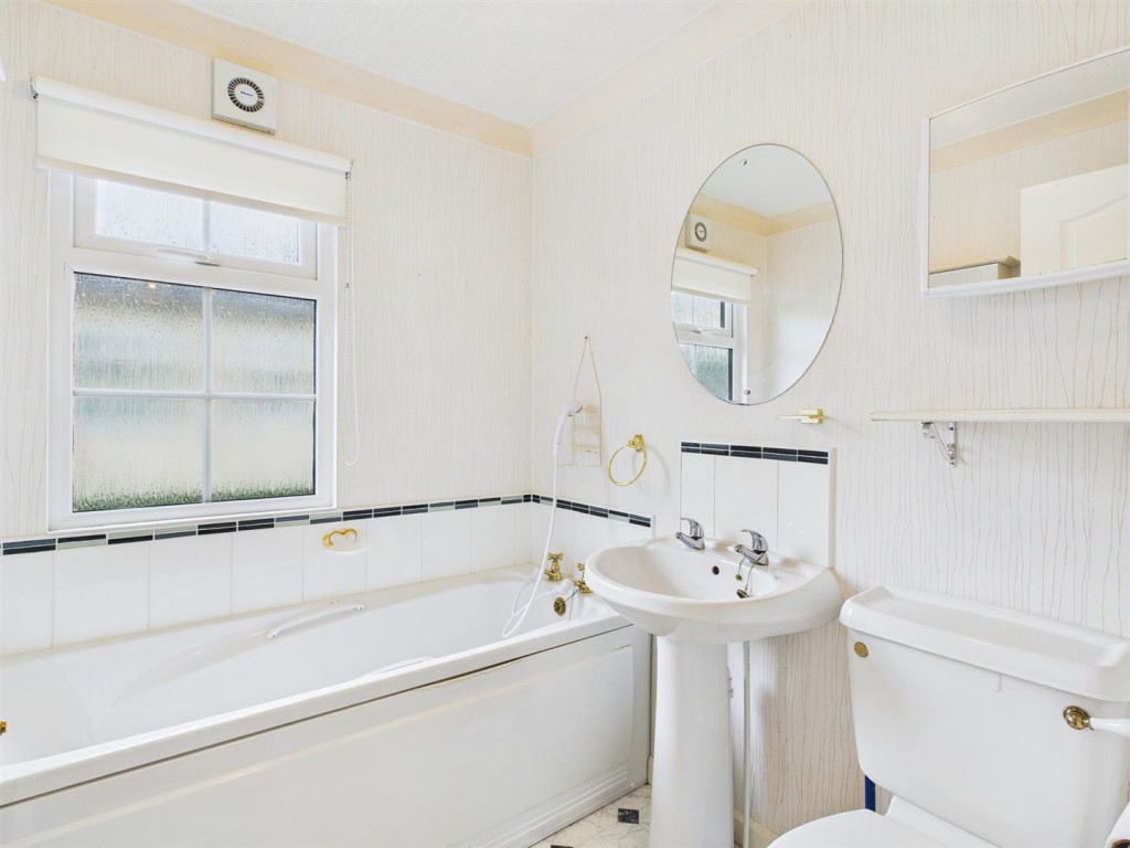 Images for Cleobury Road, Far Forest, Kidderminster