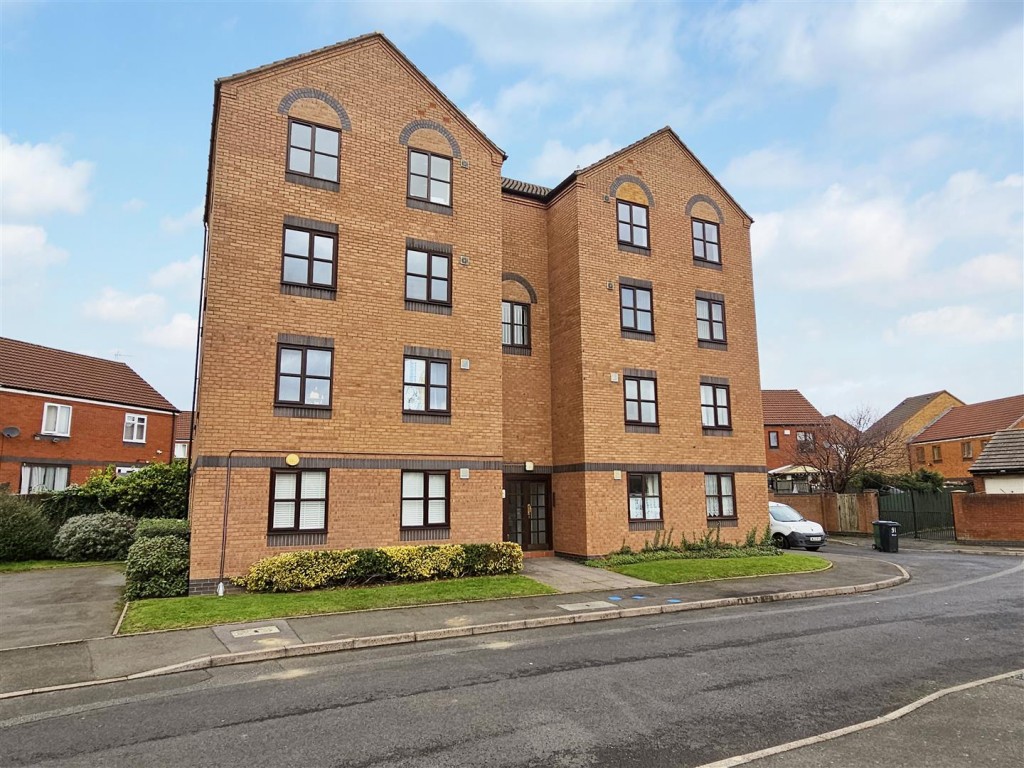 Images for 77 Monins Avenue