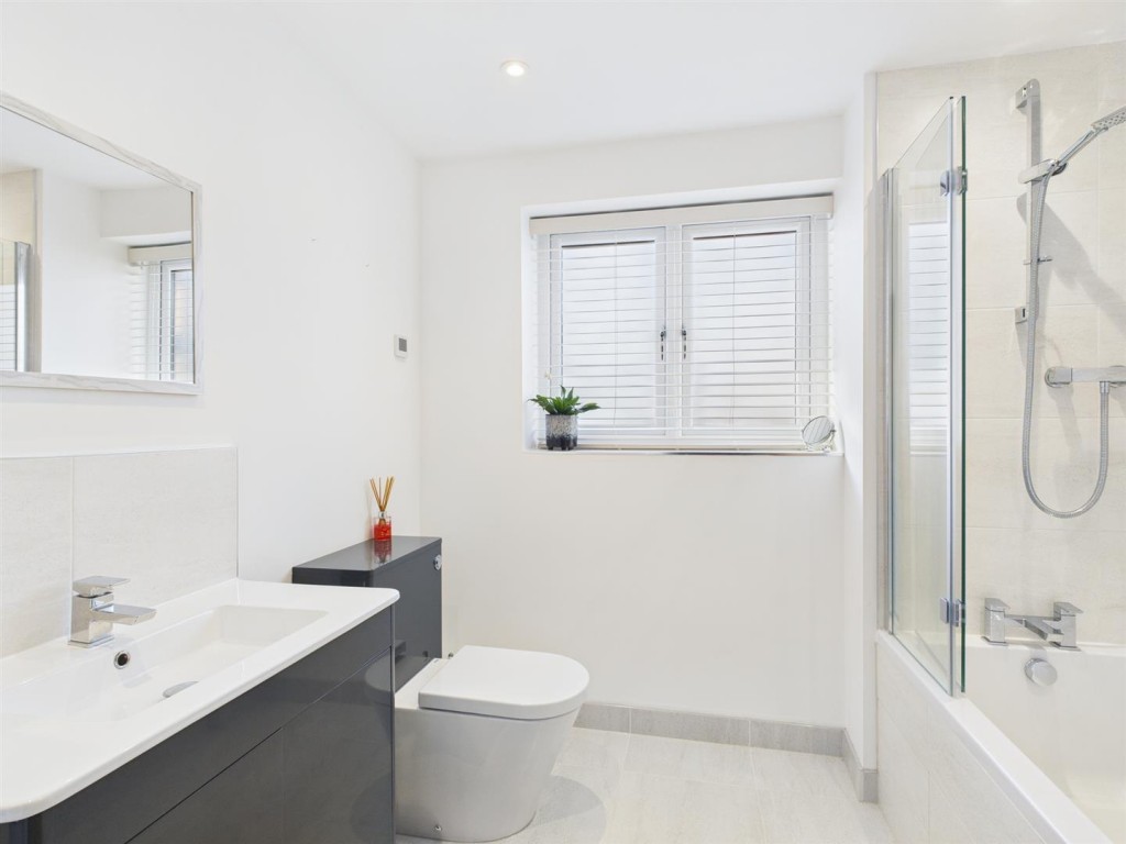 Images for Walnut Grove, Bliss Gate, Rock