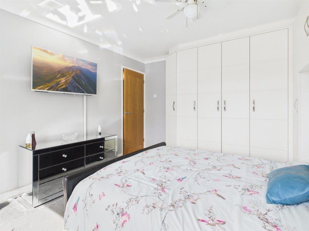 Images for Ash Grove, Stourbridge