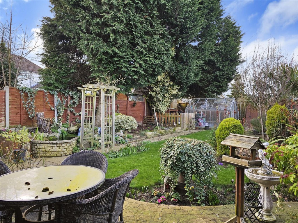 Images for Meriden Avenue, Wollaston