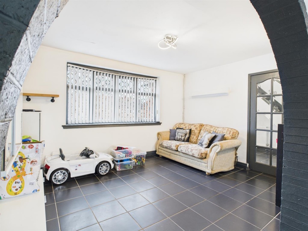 Images for Hazel Road, Kingswinford