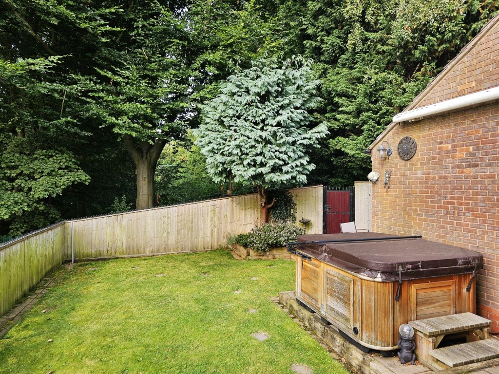 Images for Willetts Drive, Halesowen, West Midlands