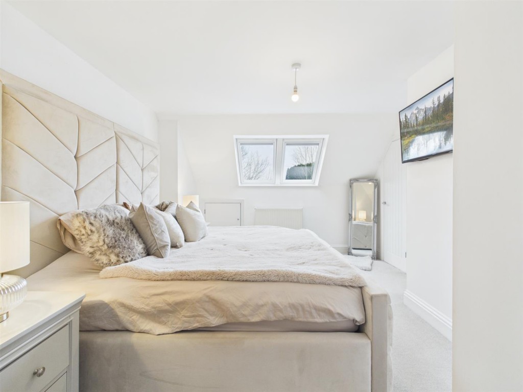 Images for Dunsley Drive, Kinver, Stourbridge