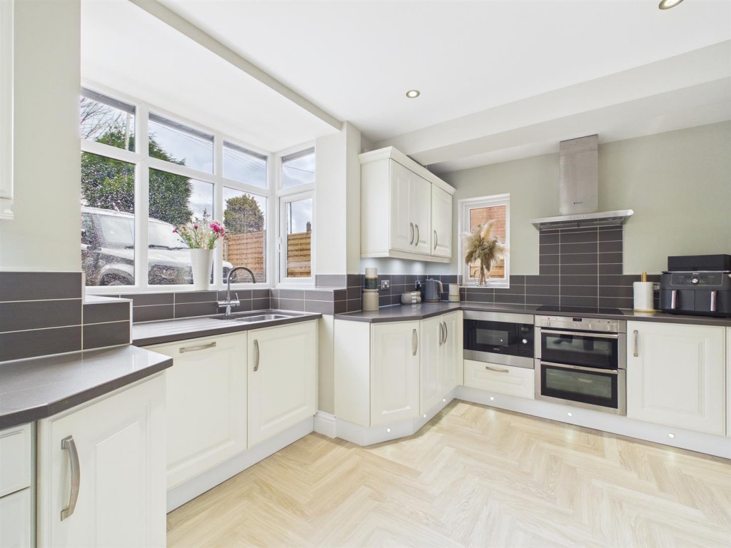 Images for Dunsley Drive, Kinver, Stourbridge