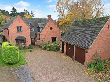 image of 10, The Close