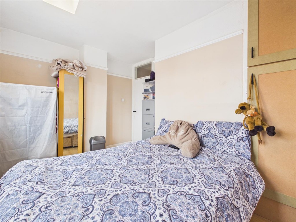 Images for Oak Park Road, Stourbridge