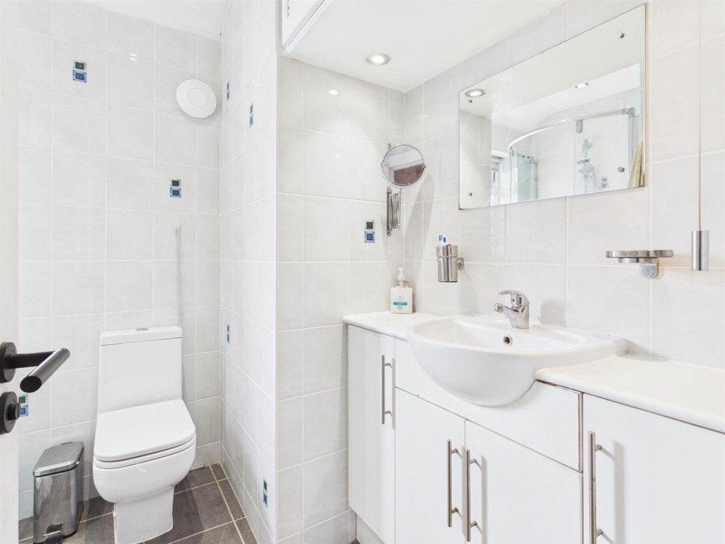 Images for Oak Park Road, Stourbridge