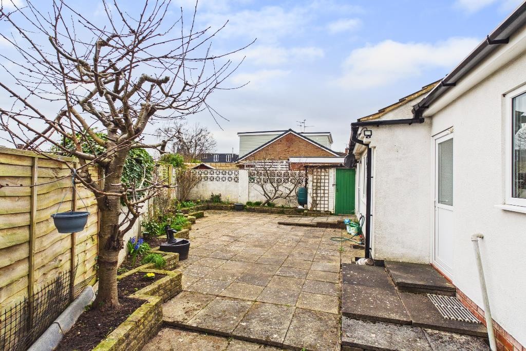 Images for Cedar Close, Stourbridge