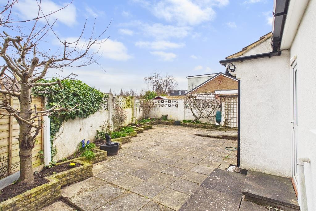 Images for Cedar Close, Stourbridge