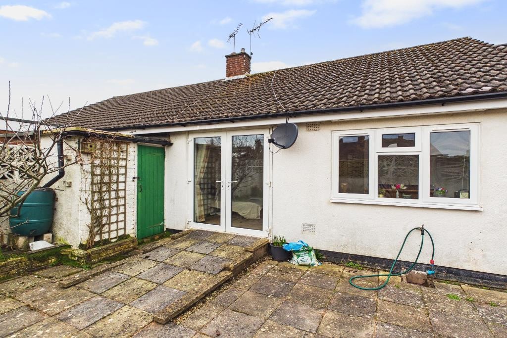 Images for Cedar Close, Stourbridge