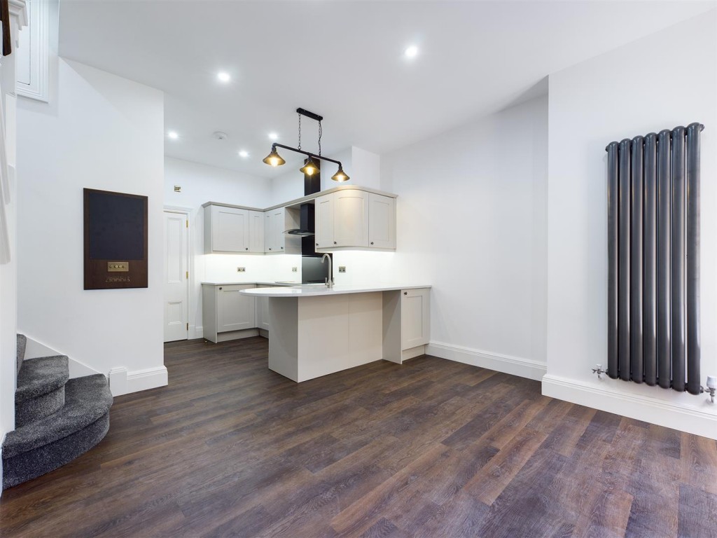 Images for Stourton Court, Bridgnorth Road, Stourton