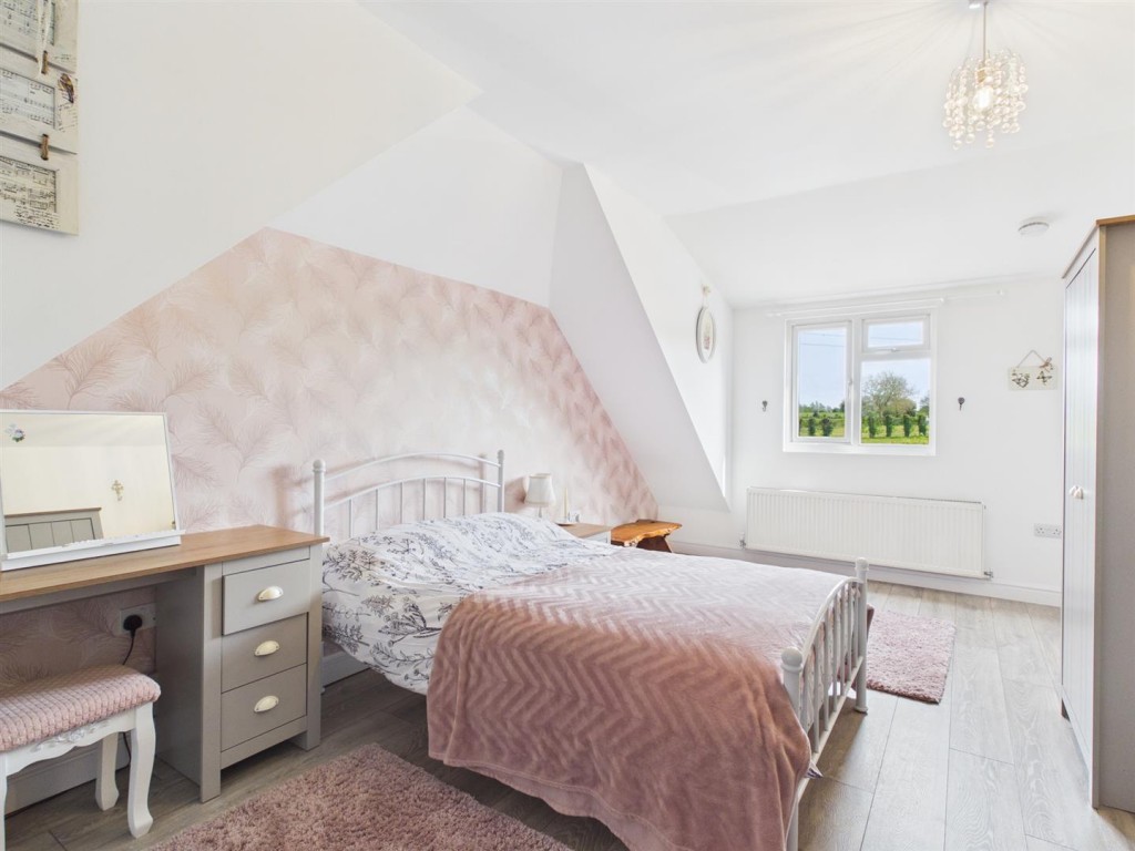 Images for Chadwick Bank, Stourport-On-Severn