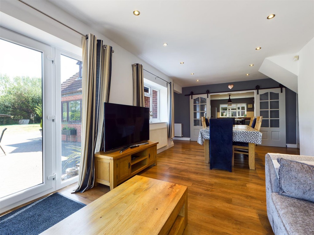 Images for Chadwick Bank, Stourport-On-Severn