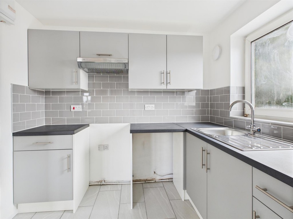 Images for Flat 6, Brockmoor Cottage