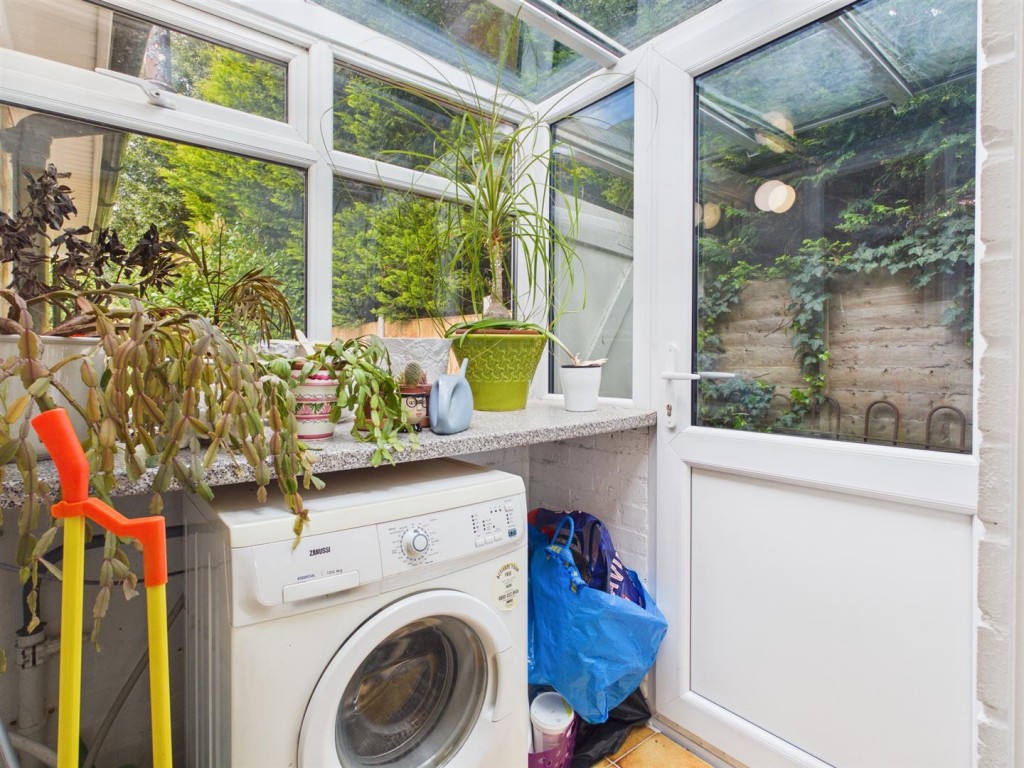 Images for Bewdley Hill, Kidderminster