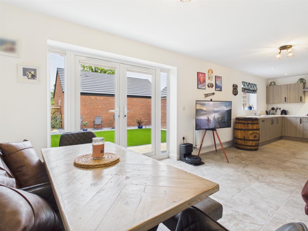 Images for Redcliff Close, Kinver, Stourbridge
