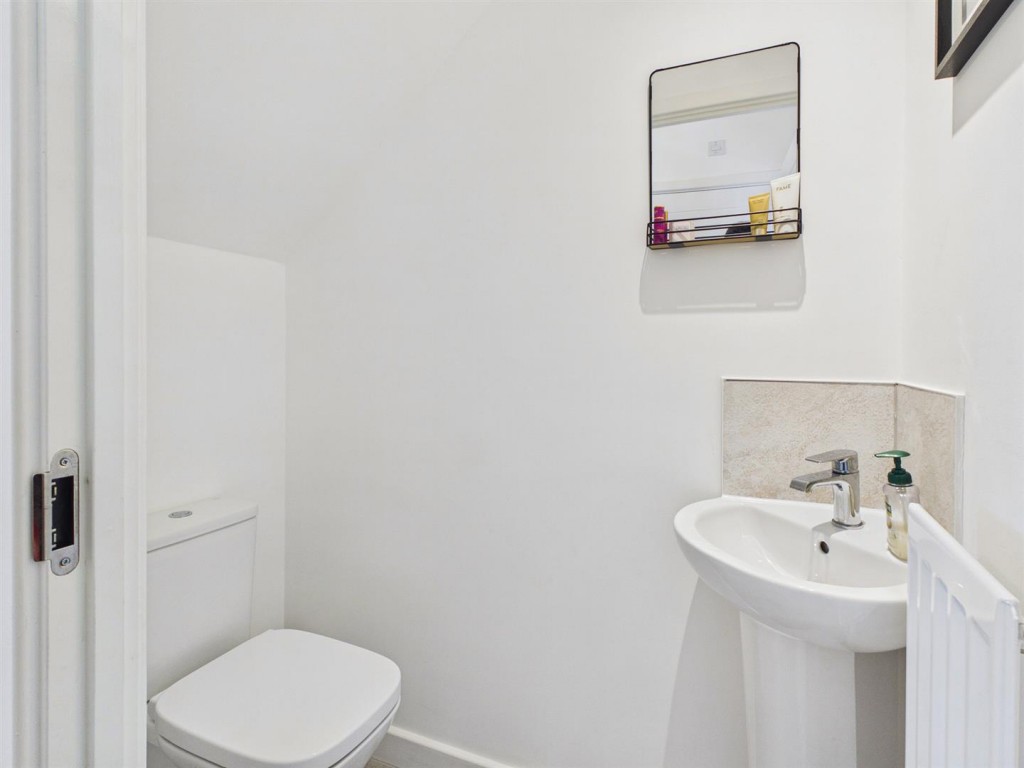 Images for Redcliff Close, Kinver, Stourbridge
