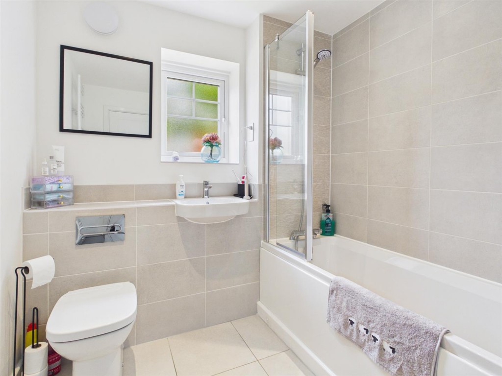 Images for Redcliff Close, Kinver, Stourbridge