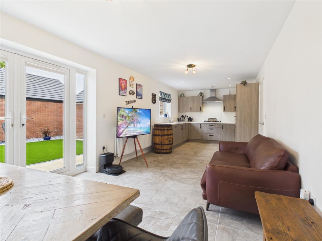 Images for Redcliff Close, Kinver, Stourbridge