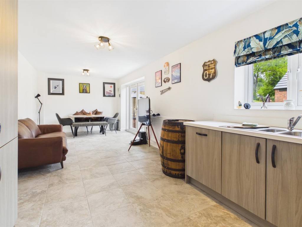 Images for Redcliff Close, Kinver, Stourbridge